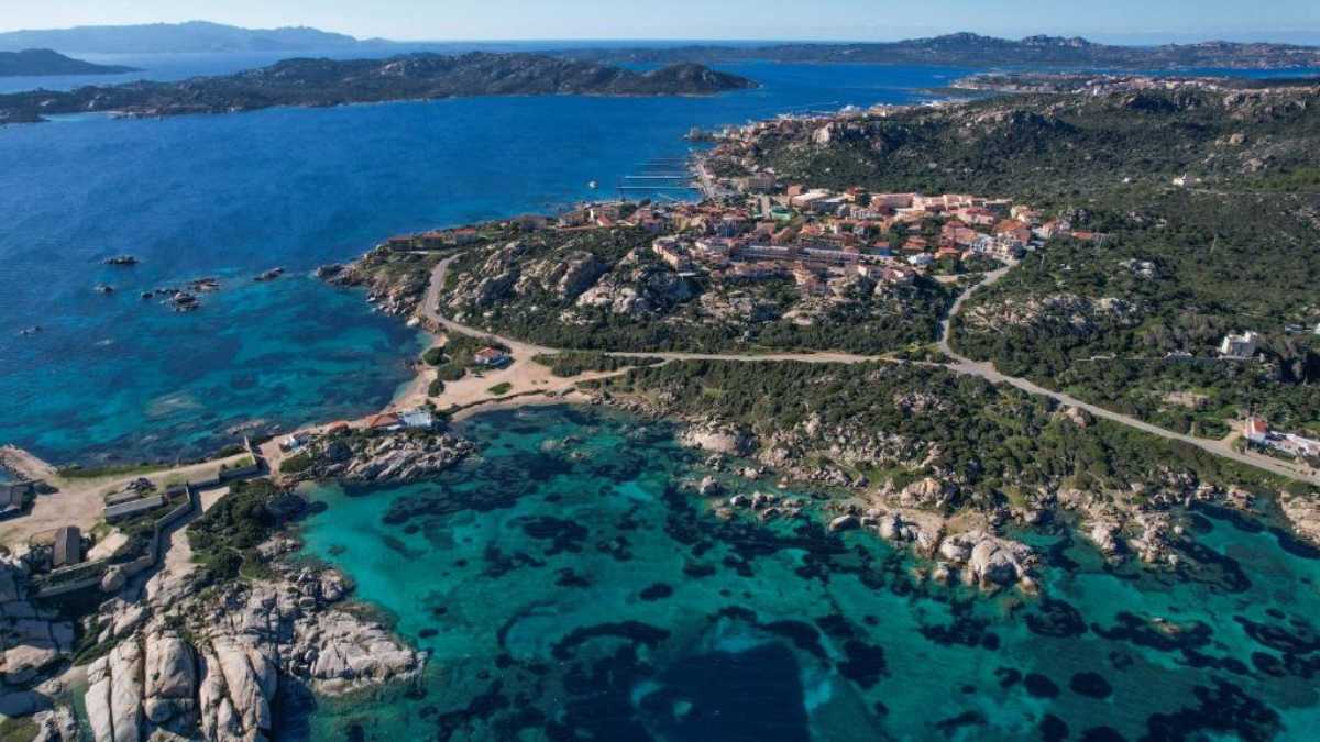 Quanto costa una vacanza a La Maddalena? Guida completa ai prezzi 2026